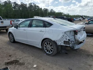 2017 Ford Fusion SE with VIN 3FA6P0H71HR143421, listed as a Copart auction lot 51153335 with 83,232 mi miles and Salvage Title. Bid and sale history available at carsss.com. Image 2.