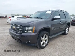 2011 Chevrolet Tahoe LT with VIN 1GNSCBE09BR284481, listed as a IAAI auction lot 42051462 with 194,670 mi miles and . Bid and sale history available at DreamBid. Image 17.