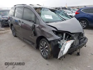 2019 Toyota Sienna XLE Auto Access Seat with VIN 5TDYZ3DC7KS994001, listed as a IAAI auction lot 41145968 with 14,024 mi miles. Bid and sale history available at carsss.com. Image 1.