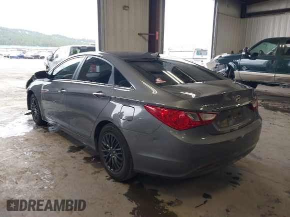 2013 Hyundai Sonata GLS with VIN 5NPEB4AC8DH596046, listed as a IAAI auction lot 41872932 with 125,899 mi miles and . Bid and sale history available at DreamBid. Image 3.