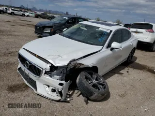 2020 Volvo S60 Inscription with VIN 7JRA22TL4LG064782, listed as a Copart auction lot 46725454 with 37,981 mi miles. Bid and sale history available at carsss.com. Image 1.