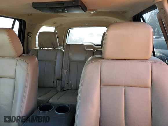 2007 Ford Expedition EL XLT with VIN 1FMFK15527LA16915, listed as a Copart auction lot 86922514 with 113,391 mi miles and Clean Title. Bid and sale history available at carsss.com. Image 10.