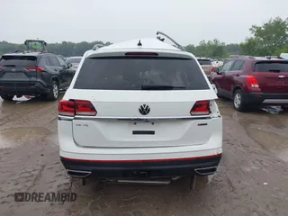 2022 Volkswagen Atlas SE with VIN 1V2KR2CA0NC509427, listed as a IAAI auction lot 42440164 with 52,898 mi miles and . Bid and sale history available at DreamBid. Image 15.