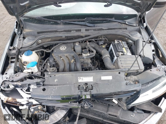 2013 Volkswagen Jetta S with VIN 3VW2K7AJ5DM285488, listed as a IAAI auction lot 42521944 with 132,655 mi miles and . Bid and sale history available at DreamBid. Image 10.