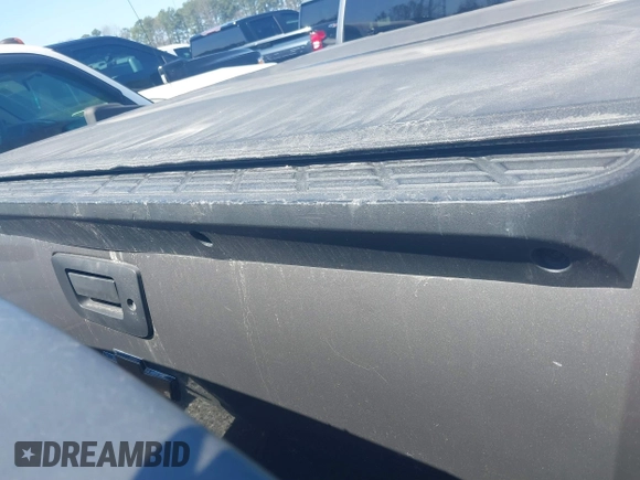 2008 Chevrolet Silverado 1500 LTZ with VIN 3GCEK13M88G108216, listed as a IAAI auction lot 41646543 with 239,625 mi miles and . Bid and sale history available at DreamBid. Image 16.