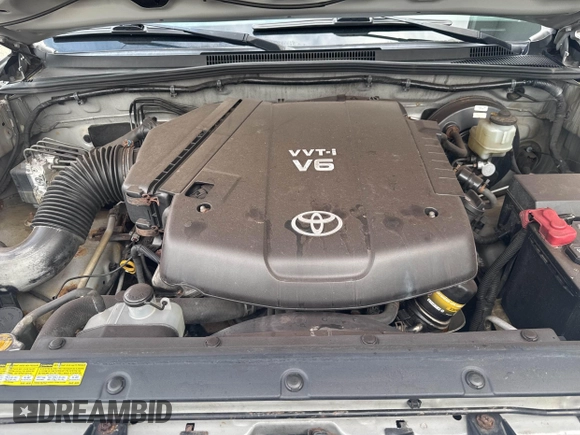 2010 Toyota Tacoma with VIN 5TEMU4FN9AZ700195, listed as a IAAI auction lot 42292106 with 232,453 mi miles and . Bid and sale history available at DreamBid. Image 10.