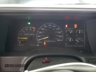 1996 GMC Yukon with VIN 1GKEK13R7TJ745251, listed as a Copart auction lot 71186194 with 222,912 mi miles and Clean Title. Bid and sale history available at carsss.com. Image 9.