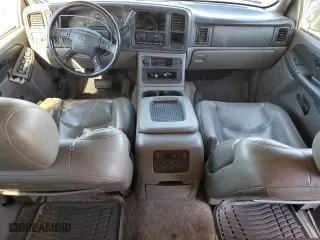 2003 Chevrolet Tahoe Z71 with VIN 1GNEK13T83R302509, listed as a Copart auction lot 88115165 with 183,276 mi miles and Salvage Title. Bid and sale history available at carsss.com. Image 8.