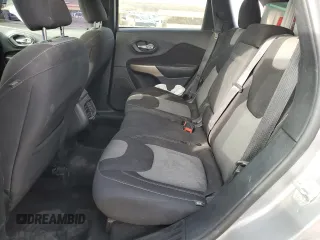 2018 Jeep Cherokee Latitude with VIN 1C4PJLCB7JD539767, listed as a Copart auction lot 87133824 with 161,979 mi miles and Salvage Title. Bid and sale history available at carsss.com. Image 11.