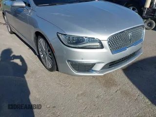 2017 Lincoln MKZ Reserve с VIN 3LN6L5FCXHR614934, выставлен на аукционе IAAI как лот 42301724 с пробегом 88 616 миль миль и . История ставок и продаж доступна на DreamBid. Изображение 17.