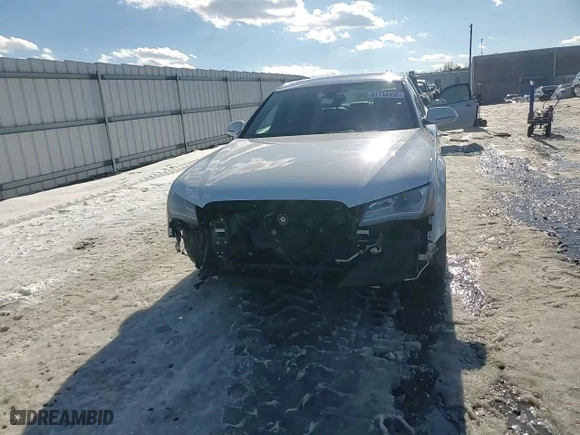 2013 Audi A8 L 3.0L with VIN WAURGAFD3DN019652, listed as a Copart auction lot 87734355 with 110,000 mi miles and Salvage Title. Bid and sale history available at carsss.com. Image 10.