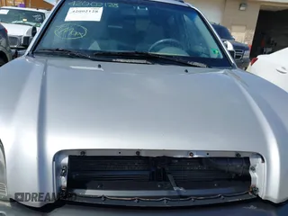 2005 Hyundai Tucson GLS with VIN KM8JN12D45U072567, listed as a IAAI auction lot 42002128 with 121,839 mi miles. Bid and sale history available at carsss.com. Image 6.