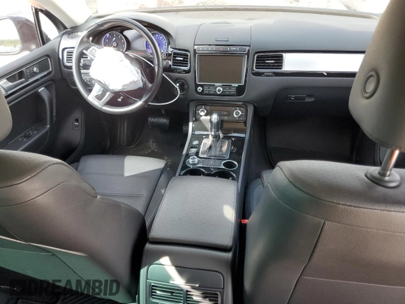 2017 Volkswagen Touareg Sport with VIN WVGEF7BP2HD000699, listed as a Copart auction lot 47234685 with Not Provided miles and Salvage Title. Bid and sale history available at DreamBid. Image 8.
