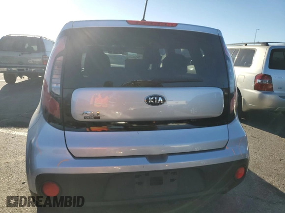 2018 Kia Soul with VIN KNDJN2A23J7583416, listed as a Copart auction lot 41867605 with 86,876 mi miles and Salvage Title. Bid and sale history available at carsss.com. Image 6.