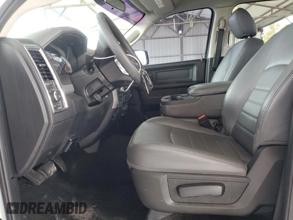 2017 Ram 1500 Tradesman with VIN 1C6RR6KG5HS841426, listed as a Copart auction lot 81111904 with 113,960 mi miles and Salvage title. Bid and sale history available at DreamBid. Image 7.