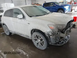 2018 Mitsubishi Outlander Sport ES 2.0 with VIN JA4AR3AU5JZ017915, listed as a IAAI auction lot 41515451 with 120,082 mi miles. Bid and sale history available at carsss.com. Image 1.