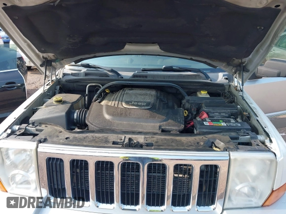 2007 Jeep Commander Limited с VIN 1J8HH58277C547850, выставлен на аукционе IAAI как лот 42387730 с пробегом 214 538 миль миль и . История ставок и продаж доступна на DreamBid. Изображение 10.