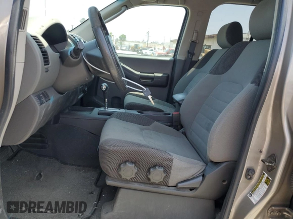 2008 Nissan Xterra S z VIN 5N1AN08U28C541098, wystawiony jako Copart lot #59870045 z przebiegiem 161 009 mil mil oraz Szkoda całkowita • Salvage title. Historia ofert i sprzedaży dostępna na DreamBid. Obrazek 7.