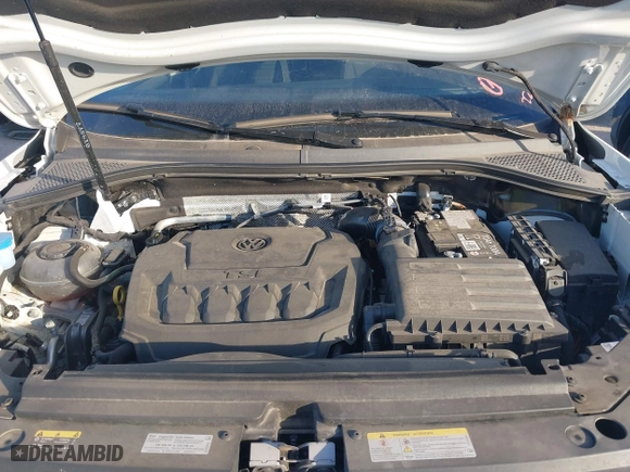2024 Volkswagen Tiguan S with VIN 3VVRB7AX7RM041291, listed as a IAAI auction lot 41793818 with 24,004 mi miles. Bid and sale history available at carsss.com. Image 10.