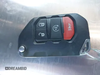 2024 Jeep Gladiator Willys z VIN 1C6HJTAG0RL123040, wystawiony jako IAAI lot #41849222 z przebiegiem 14 989 mil mil oraz . Historia ofert i sprzedaży dostępna na DreamBid. Obrazek 11.