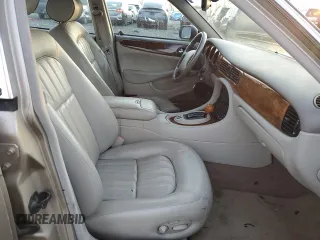 2002 Jaguar XJ 8 with VIN SAJDA14C82LF48116, listed as a Copart auction lot 86444224 with Not provided miles and Salvage title. Bid and sale history available at DreamBid. Image 7.