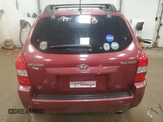 2009 Hyundai Tucson GLS with VIN KM8JM12B99U002621, listed as a Copart auction lot 72381084 with 183,797 mi miles and Clean Title. Bid and sale history available at carsss.com. Image 6.