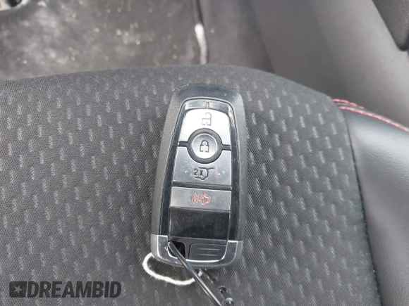 2024 Ford Escape ST-Line with VIN 1FMCU0MN2RUA60323, listed as a IAAI auction lot 41991359 with 24,695 mi miles and . Bid and sale history available at DreamBid. Image 11.