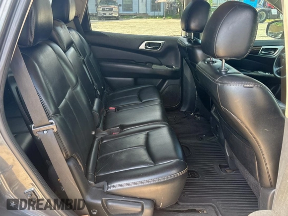 2016 Nissan Pathfinder Platinum with VIN 5N1AR2MN1GC614507, listed as a Copart auction lot 62187325 with 181,290 mi miles and Clean title. Bid and sale history available at DreamBid. Image 6.