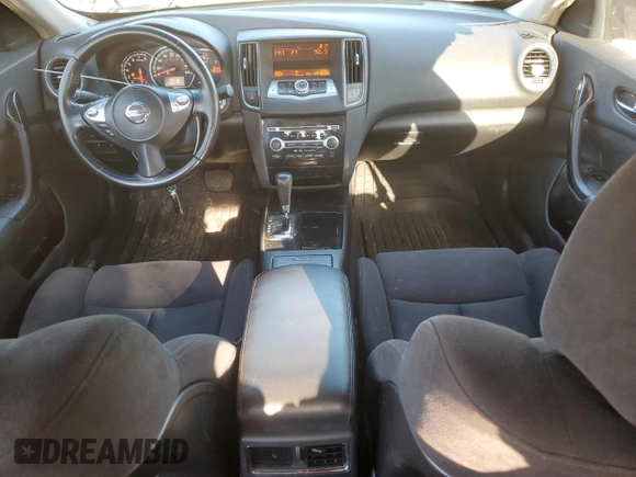 2010 Nissan Maxima SV z VIN 1N4AA5AP7AC855326, wystawiony jako Copart lot #55417355 z przebiegiem 78 497 mil mil oraz Szkoda całkowita • Salvage title. Historia ofert i sprzedaży dostępna na DreamBid. Obrazek 8.