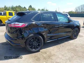 2023 Ford Edge SE с VIN 2FMPK4G92PBA17293, выставлен на аукционе IAAI как лот 42102653 с пробегом 32 617 миль миль и . История ставок и продаж доступна на DreamBid. Изображение 6.