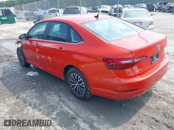 2020 Volkswagen Jetta S с VIN 3VWCB7BU5LM039701, выставлен на аукционе IAAI как лот 42372293 с пробегом 43 111 миль миль и . История ставок и продаж доступна на DreamBid. Изображение 3.