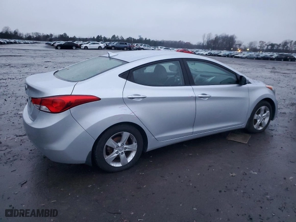 2013 Hyundai Elantra GLS with VIN 5NPDH4AE6DH334313, listed as a Copart auction lot 84493054 with 98,471 mi miles and Salvage Title. Bid and sale history available at carsss.com. Image 3.