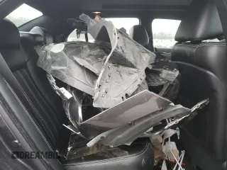 2020 Chrysler 300 S z VIN 2C3CCABG7LH128468, wystawiony jako Copart lot #44922825 z przebiegiem 33 604 mil mil oraz Szkoda całkowita • Salvage title. Historia ofert i sprzedaży dostępna na DreamBid. Obrazek 10.