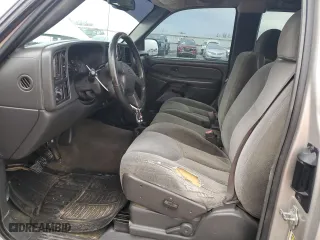 2004 Chevrolet Silverado 1500 LS with VIN 2GCEK19T341264147, listed as a Copart auction lot 81080944 with 273,431 mi miles and Salvage Title. Bid and sale history available at carsss.com. Image 7.