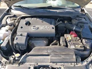 2005 Nissan Altima 2.5 S with VIN 1N4AL11D05C144081, listed as a IAAI auction lot 42035985 with 190,917 mi miles. Bid and sale history available at carsss.com. Image 10.