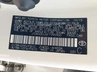 2015 Toyota Prius Four z VIN JTDKN3DU6F1995900, wystawiony jako IAAI lot #42244996 z przebiegiem 99 928 mil mil oraz . Historia ofert i sprzedaży dostępna na DreamBid. Obrazek 9.