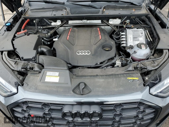 2023 Audi SQ5 Premium Plus with VIN WA1B4AFY0P2102679, listed as a Copart auction lot 47826385 with 13,986 mi miles and Salvage Title. Bid and sale history available at carsss.com. Image 12.