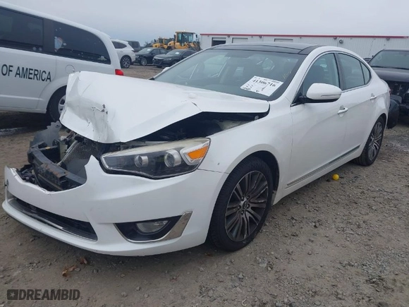 2016 Kia Cadenza Premium with VIN KNALN4D71G5213580, listed as a IAAI auction lot 41306716 with NaN miles. Bid and sale history available at carsss.com. Image 2.
