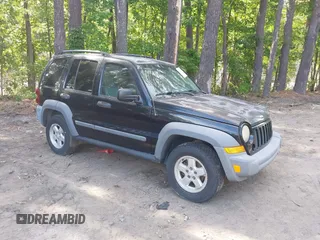 2006 Jeep Liberty Sport z VIN 1J4GL48K76W142302, wystawiony jako IAAI lot #42310169 z przebiegiem 204 020 mil mil oraz . Historia ofert i sprzedaży dostępna na DreamBid. Obrazek 1.