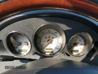 2002 Mercedes-Benz SLK 320 z VIN WDBKK65F52F245314, wystawiony jako Copart lot #42694015 z przebiegiem 114 998 mil mil oraz Szkoda całkowita • Salvage title. Historia ofert i sprzedaży dostępna na DreamBid. Obrazek 9.