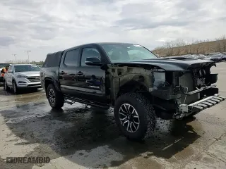 2020 Toyota Tacoma 4WD SR5 with VIN 3TMCZ5AN3LM332543, listed as a Copart auction lot 50872735 with 92,396 mi miles and Salvage Title. Bid and sale history available at carsss.com. Image 14.