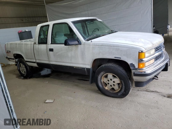 1995 Chevrolet Silverado 1500 with VIN 2GCEK19K9S1268403, listed as a Copart auction lot 50786135 with 1,750,906 mi miles and Clean Title. Bid and sale history available at DreamBid. Image 4.