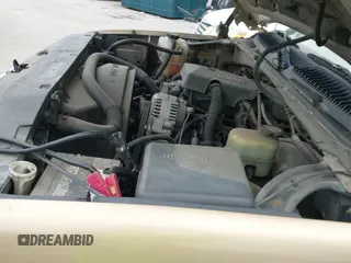 1999 Chevrolet Silverado 1500 LS с VIN 1GCEK19T8XE113369, выставлен на аукционе IAAI как лот 43300041 с пробегом 257 154 миль миль и . История ставок и продаж доступна на DreamBid. Изображение 14.