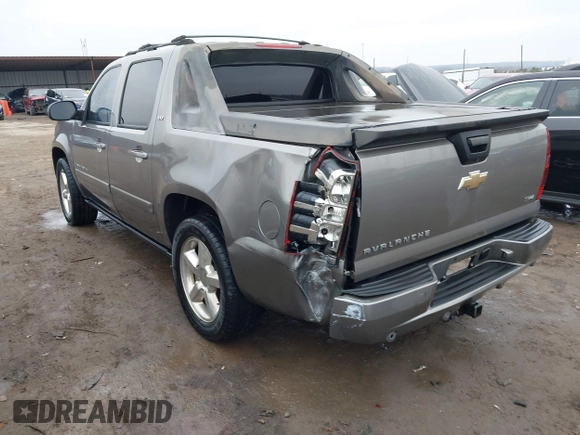 2007 Chevrolet Avalanche 1LT with VIN 3GNEC12057G202104, listed as a IAAI auction lot 41527646 with 236,496 mi miles and . Bid and sale history available at DreamBid. Image 3.