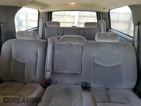 2004 GMC Yukon XL SLT with VIN 3GKEC16Z74G314887, listed as a Copart auction lot 74393454 with 231,716 mi miles and Salvage Title. Bid and sale history available at carsss.com. Image 10.