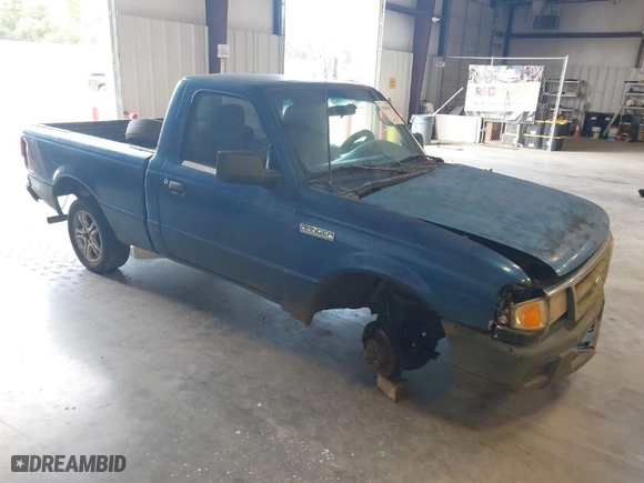 2007 Ford Ranger XL with VIN 1FTYR10U57PA79703, listed as a IAAI auction lot 41863535 with 184,718 mi miles. Bid and sale history available at carsss.com. Image 1.