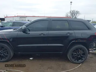 2019 Jeep Grand Cherokee Upland with VIN 1C4RJFAG0KC545958, listed as a IAAI auction lot 41954170 with 120,135 mi miles. Bid and sale history available at carsss.com. Image 15.