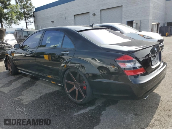 2007 Mercedes-Benz S 550 with VIN WDDNG71XX7A103152, listed as a Copart auction lot 60936705 with 106,127 mi miles and Salvage title. Bid and sale history available at DreamBid. Image 2.