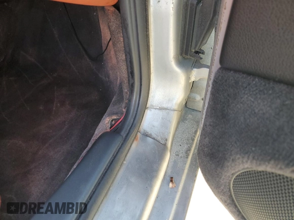 1998 Porsche Boxster с VIN WP0CA2987WS620369, выставлен на аукционе Copart как лот 81003964 с пробегом Не указан миль и Списание • Salvage title. История ставок и продаж доступна на DreamBid. Изображение 12.