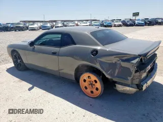 2018 Dodge Challenger SXT z VIN 2C3CDZAGXJH339478, wystawiony jako Copart lot #53615505 z przebiegiem 94 761 mil mil oraz Szkoda całkowita • Salvage title. Historia ofert i sprzedaży dostępna na DreamBid. Obrazek 2.